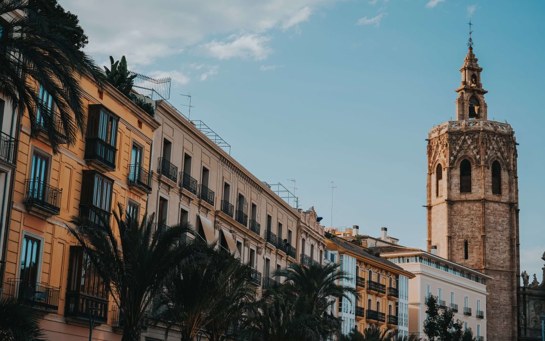 ¿Qué debo de saber si me van a donar mis padres un piso en la Comunidad Valenciana?